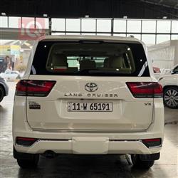 تويوتا لاندكروزر